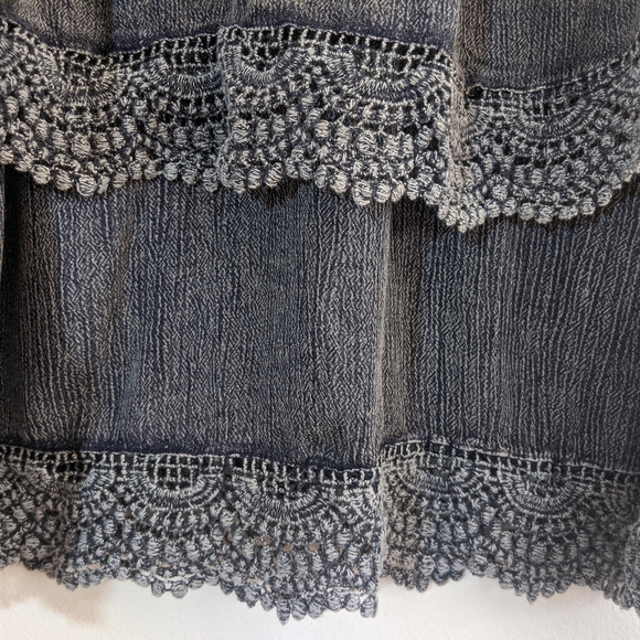 Gray/Indigo Double-layer Tank Top w Lace bottom - Picture 3 of 3